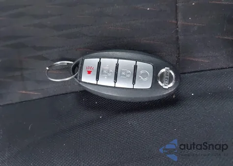 2017 Nissan Rogue Sv z USA, uszkodzony, nr VIN 5N1AT2MV6HC879720